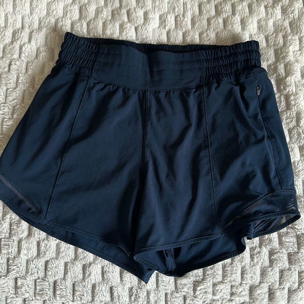 High rise hotty hot short size 6
